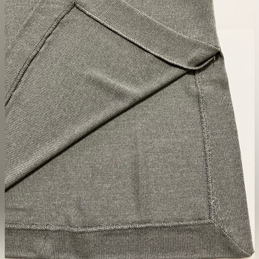 MaxMara Italy Rayon Blend Tee Size L - Picture 5 of 10